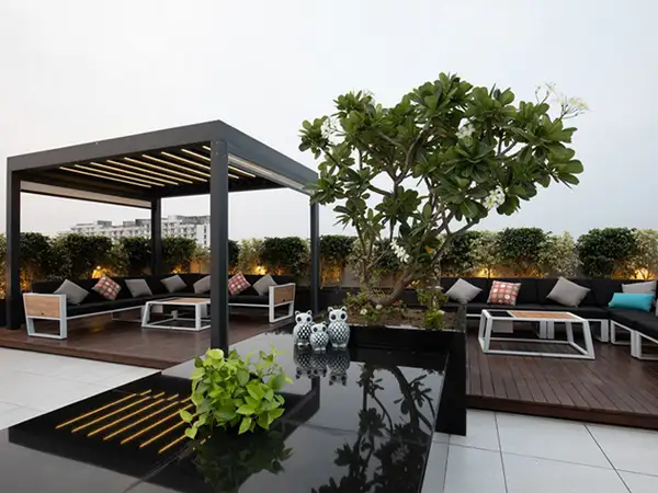 محوطه سازی پشت بوم