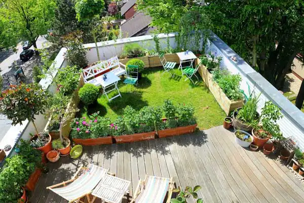 روف گاردن در رشت